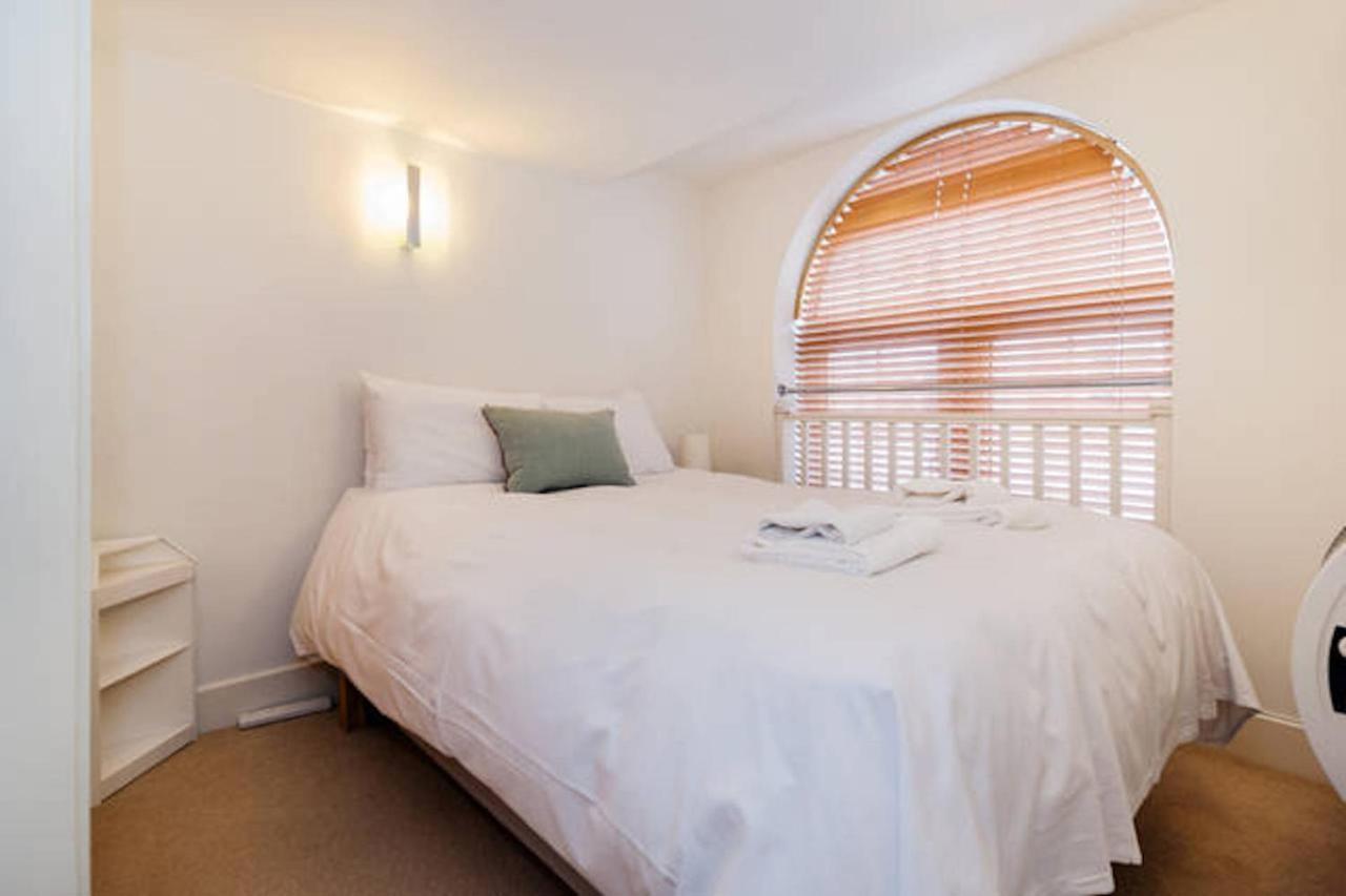 Central 2-Bed, 2-Bath Sanctuary Near Holborn Station, Covent Garden & West End Londyn Zewnętrze zdjęcie
