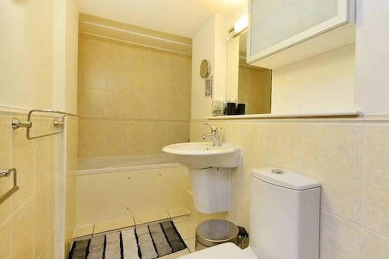 Central 2-Bed, 2-Bath Sanctuary Near Holborn Station, Covent Garden & West End Londyn Zewnętrze zdjęcie