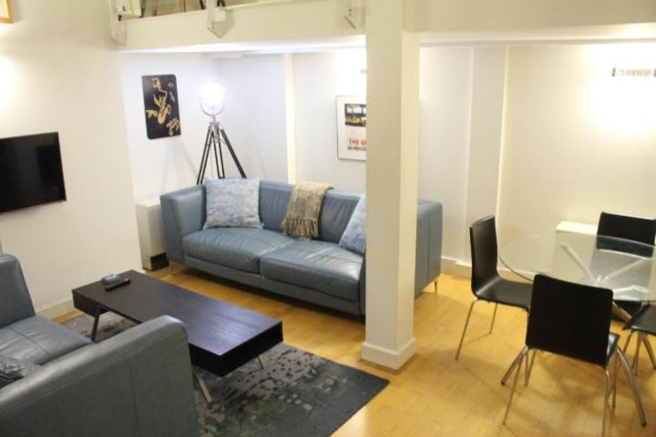 Central 2-Bed, 2-Bath Sanctuary Near Holborn Station, Covent Garden & West End Londyn Zewnętrze zdjęcie